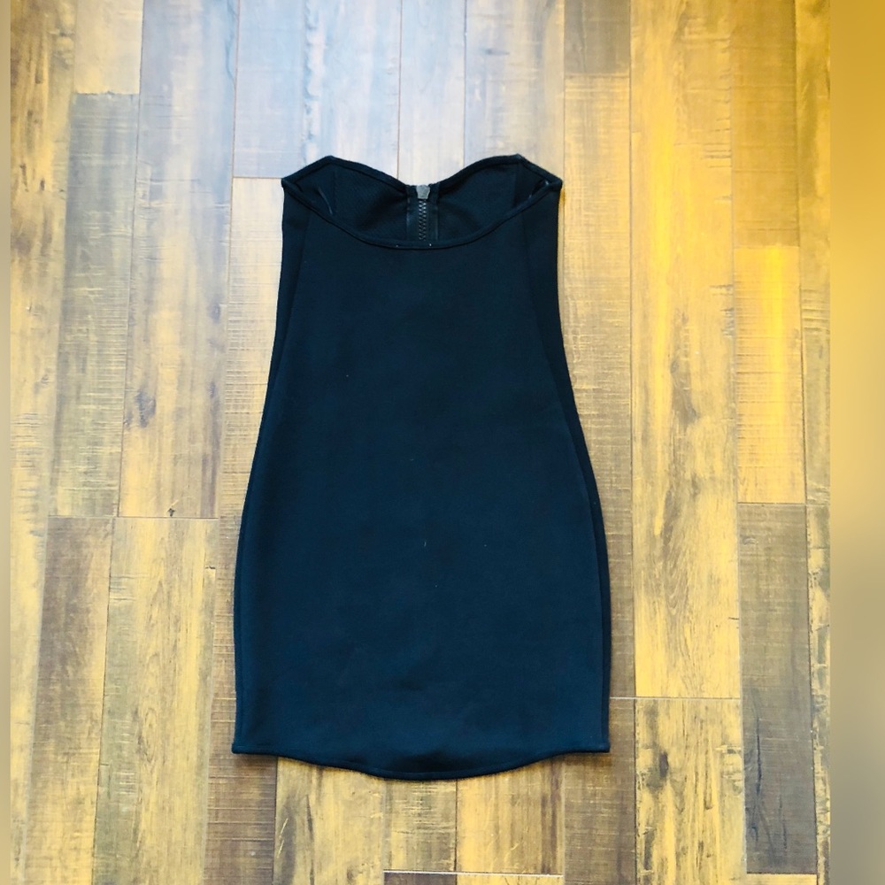 Zara - Picture 4 of 4
